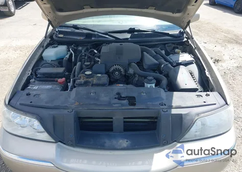 2008 Lincoln Town Car Signature Limited from USA, damaged, VIN 2LNHM82W68X650032